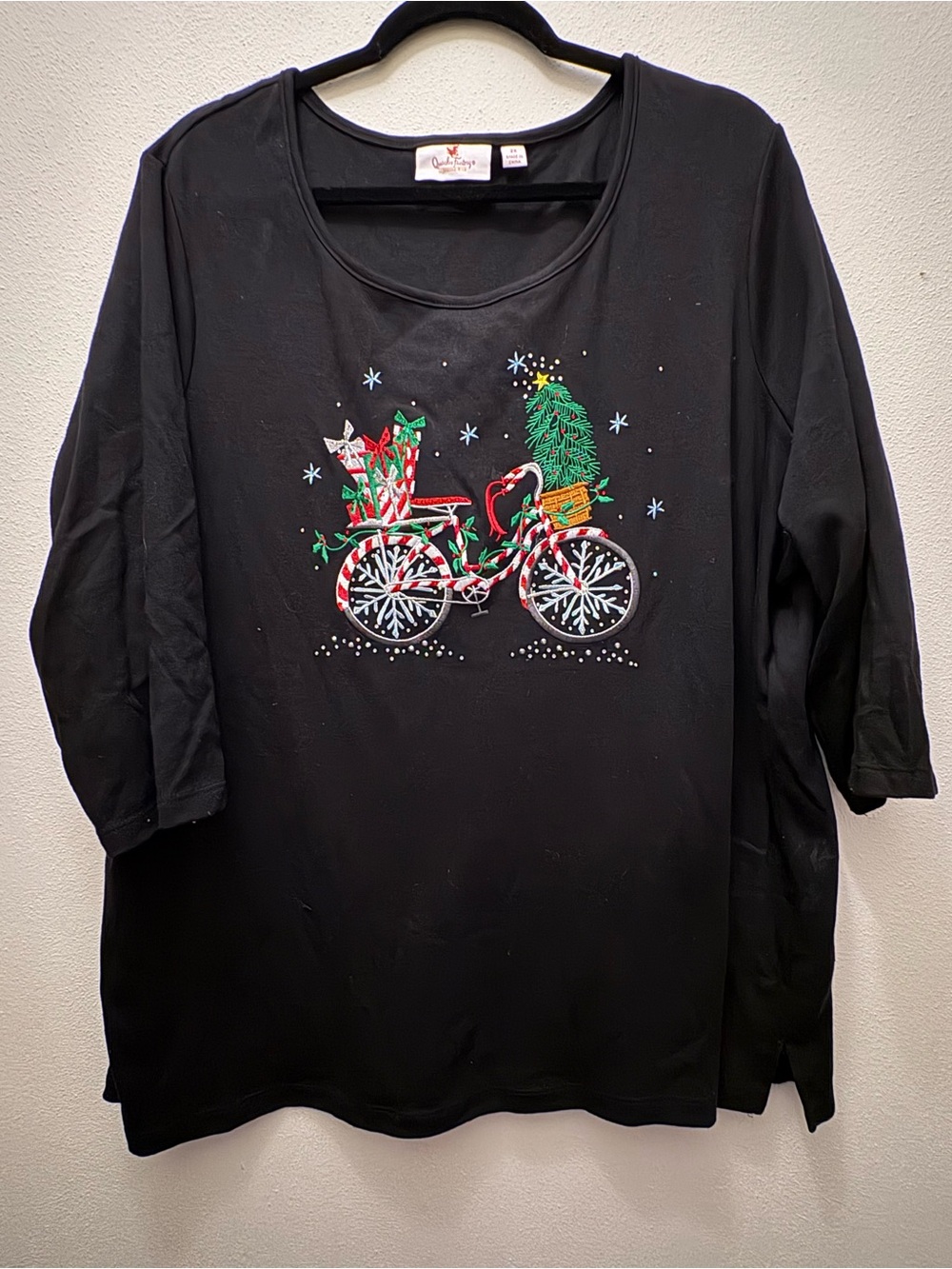 Women's Black Holiday Graphic Tunic with Festive Bike